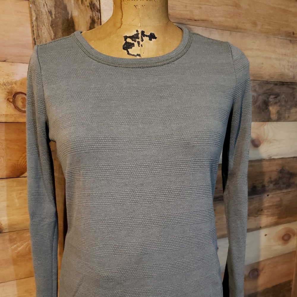 Talbots active shirt - Picture 2 of 2